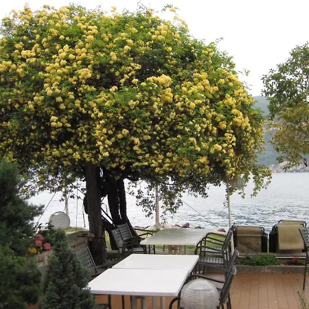 Piccolo Hotel Direkt am See-2
