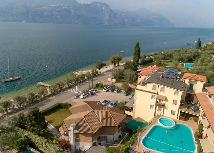 Residence Rosemary Brenzone sul Garda